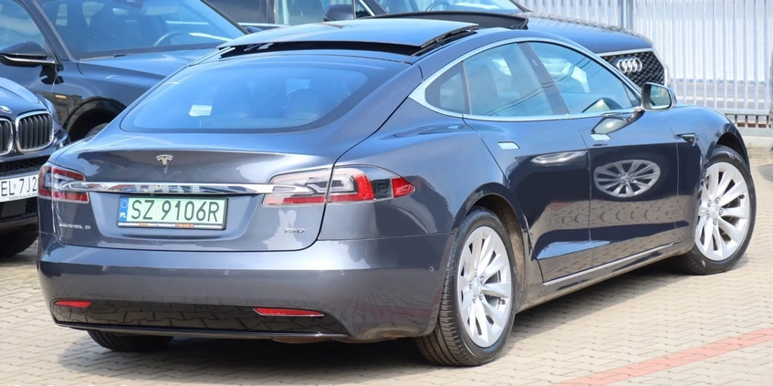 Tesla Model S cena 168510 przebieg: 151000, rok produkcji 2018 z Tuchola małe 781